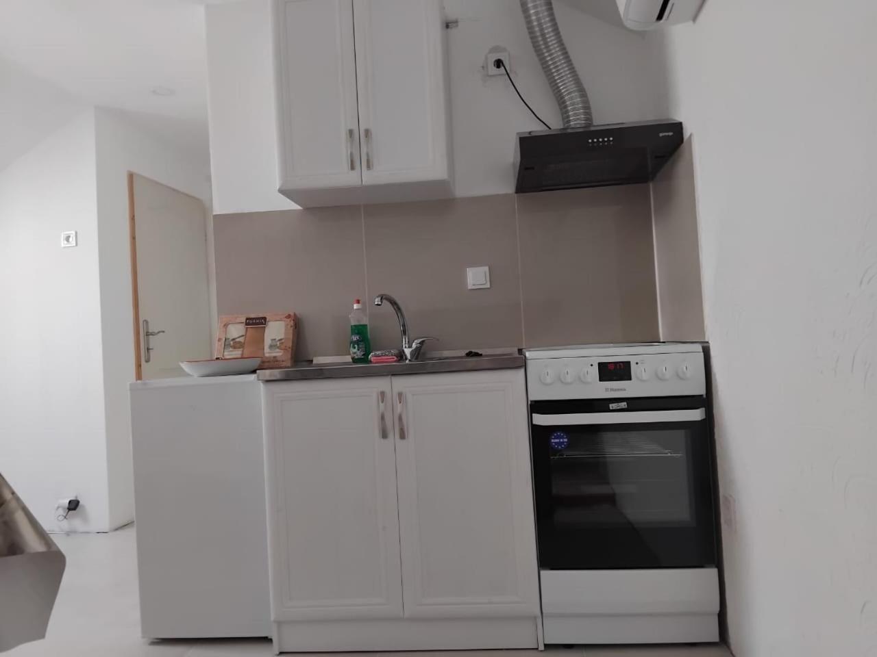 Apartments Maki Tivat Eksteriør billede